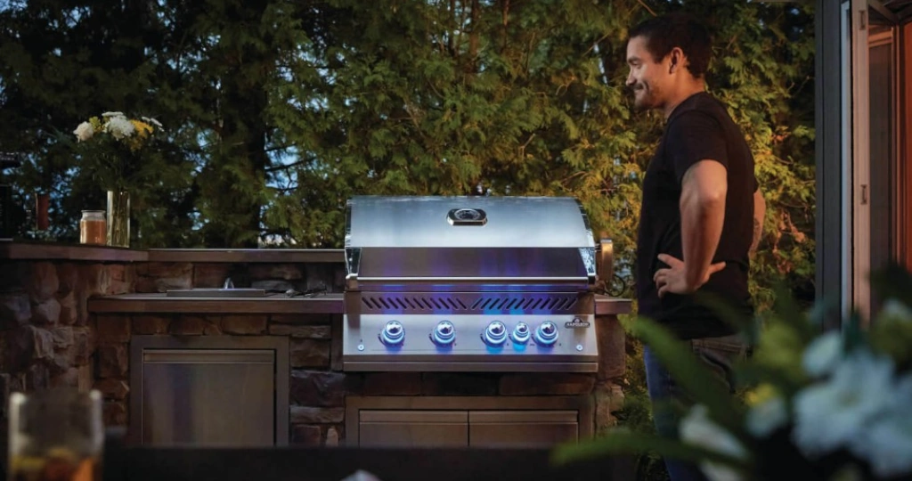 Gas BBQ-Inbuilt